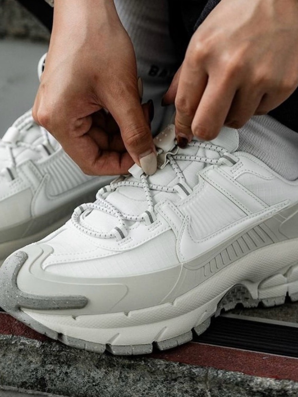 Nike Women's White/Cream Chunky Trainer Sneakers